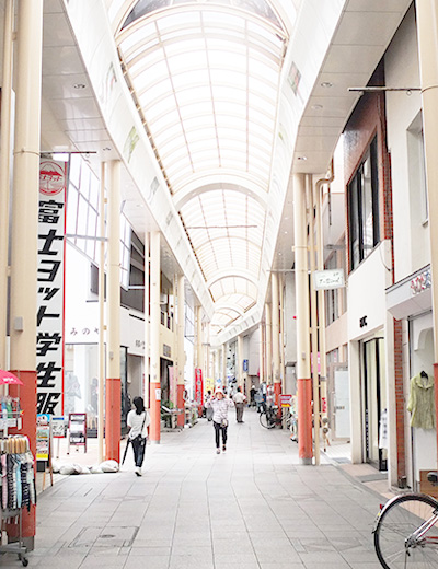 奄美大島の商店街